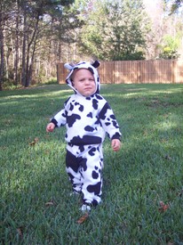 Thu Jan 11 11:23:58 2007

Halloween costume photoed a couple of months late...