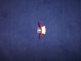 Mon 13 Aug 2007 08:03:57 AM

August 13, 2007 -- the day that mommy took the passie away (cut it with scissors).