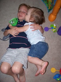 Sat 25 Sep 2010 09:43:58 AM

Gracie loves Andrew.