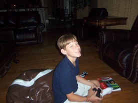 Thu 30 Jun 2016 01:30:55 PM

Andrew playing his new PS4