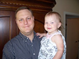 Sun 20 Jun 2010 01:01:59 PM

Dad and Gracie after church, the Sunday after Andrew's T1DM diagnosis on Thursday.