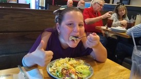 Sat 20 Apr 2019 07:00:14 PM

Daddy/daughter date.